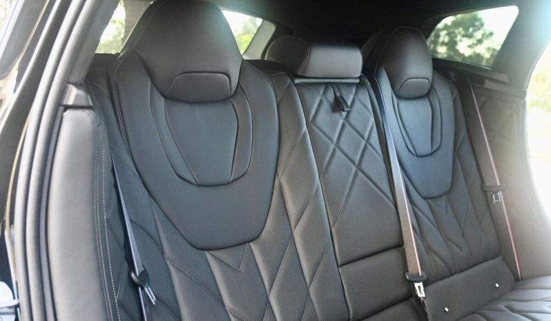 2023 BMW XM full