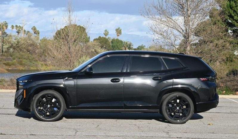 2023 BMW XM full