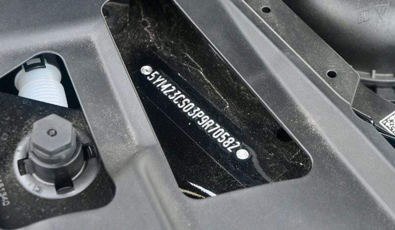 2023 BMW XM full