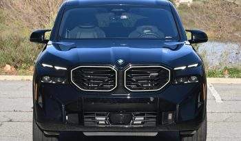 2023 BMW XM full