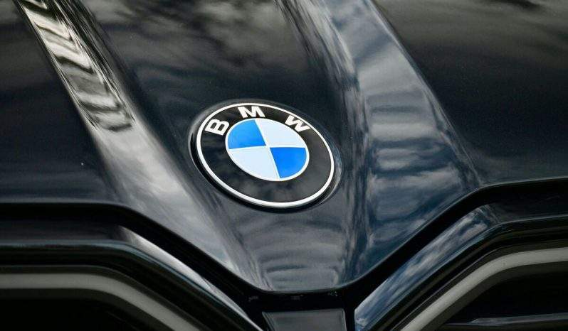 2023 BMW XM full