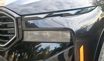 2023 BMW XM full
