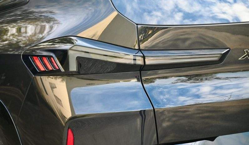 2023 BMW XM full