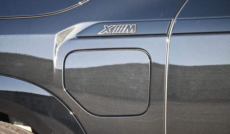 2023 BMW XM full