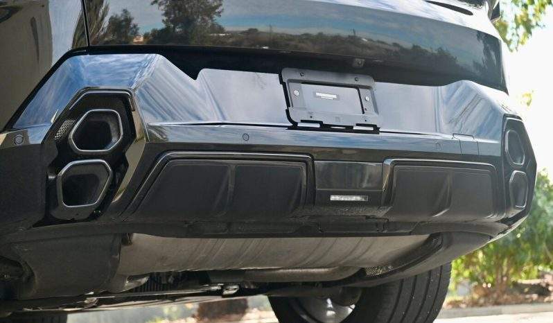 2023 BMW XM full