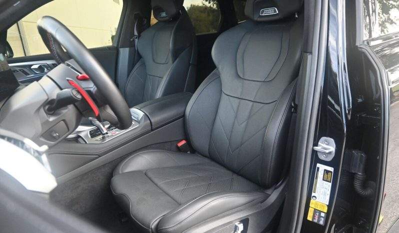 2023 BMW XM full