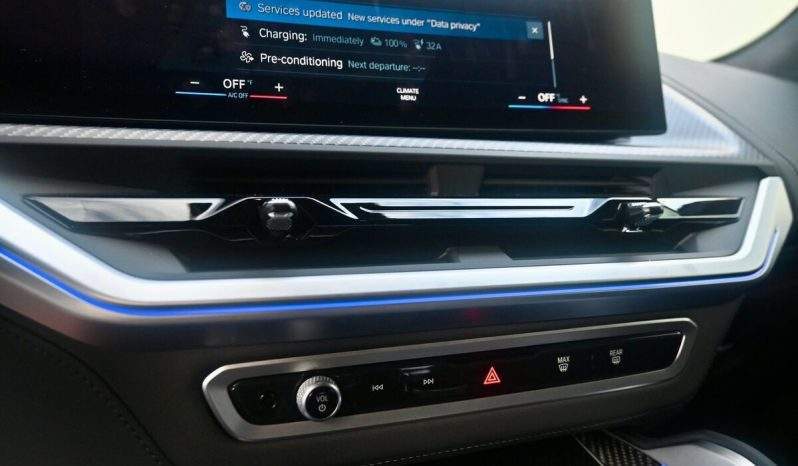 2023 BMW XM full
